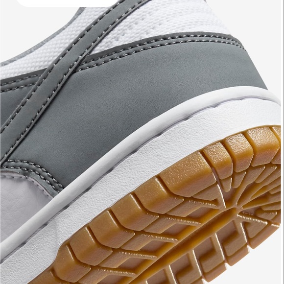 Nike Dunk Low GS ‘Reflective Grey’ Y6 - Picture 11 of 13